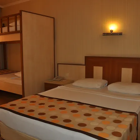 Stella Ultra Resort Okurcalar