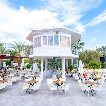 リゾート Stella Ultra 5*