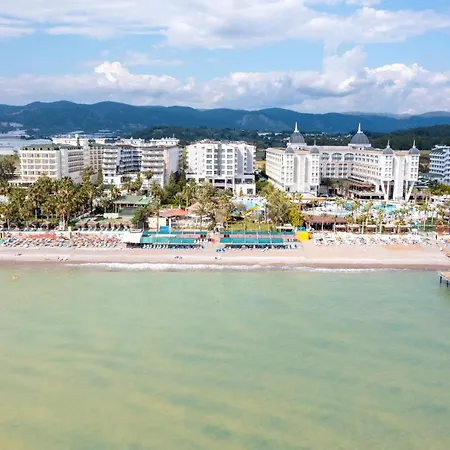 Stella Ultra リゾート