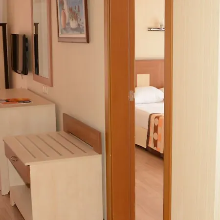 Stella Ultra 5* Okurcalar