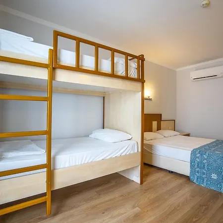 Stella Ultra Resort Okurcalar